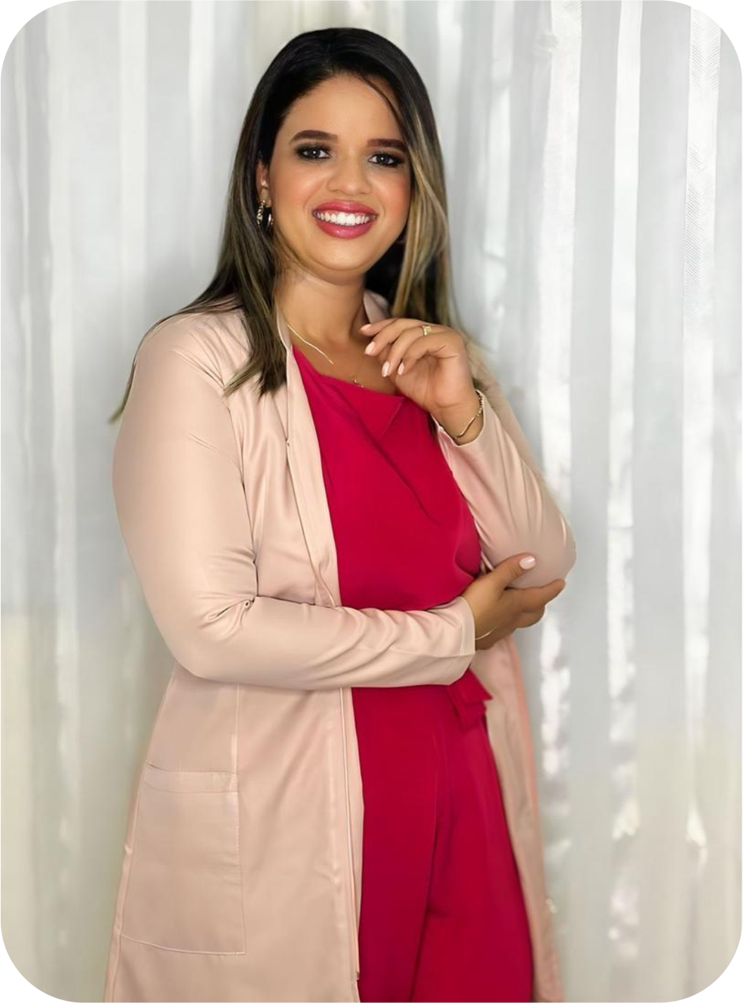 Dr. Aila Santana