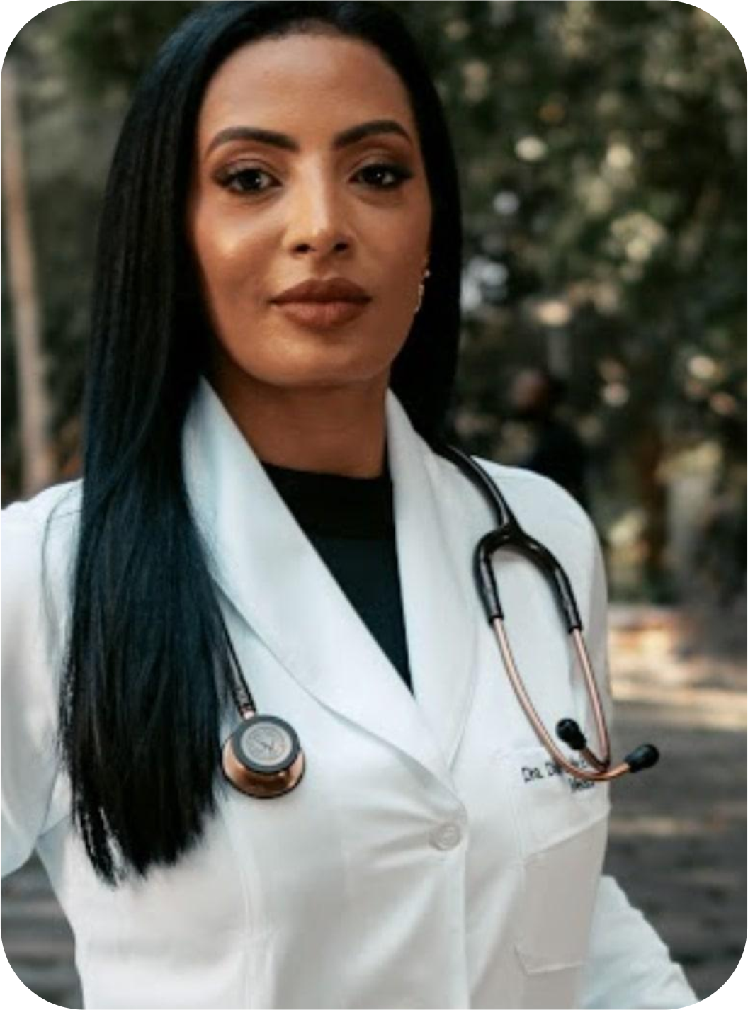 Dra Danielle Eva 